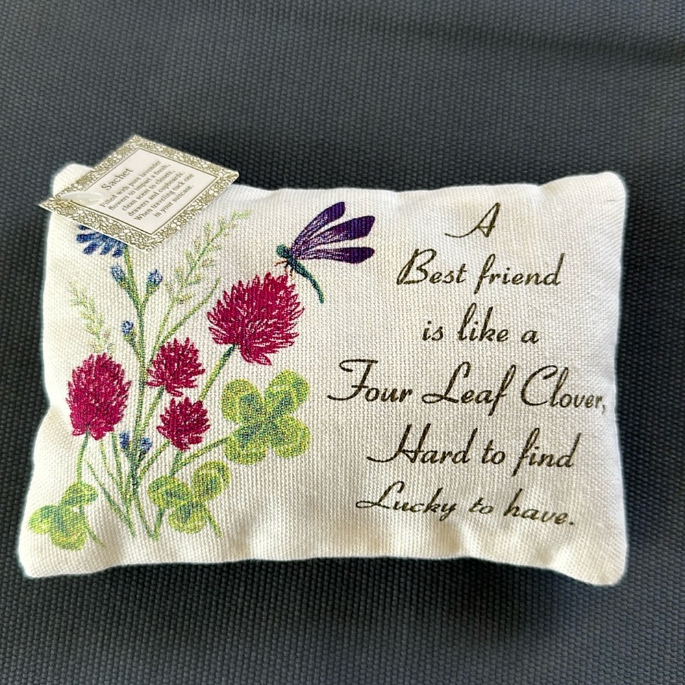 NWT Alice’s Cottage Lavender Sachet